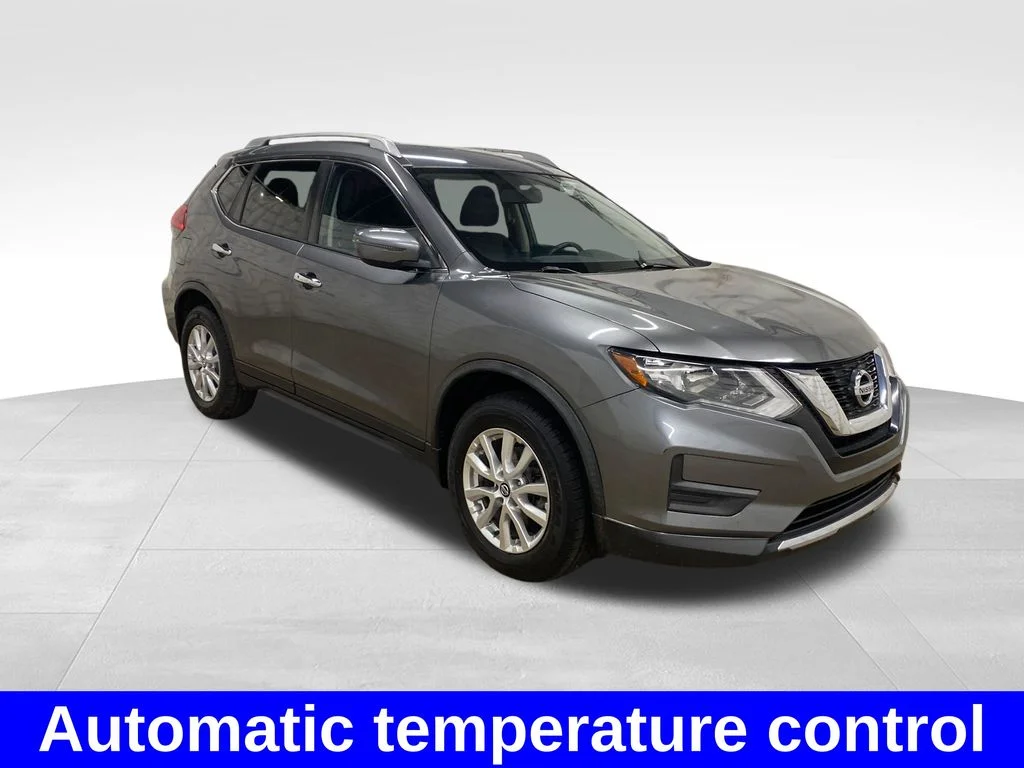 2017 Nissan Rogue SV - Photo 5