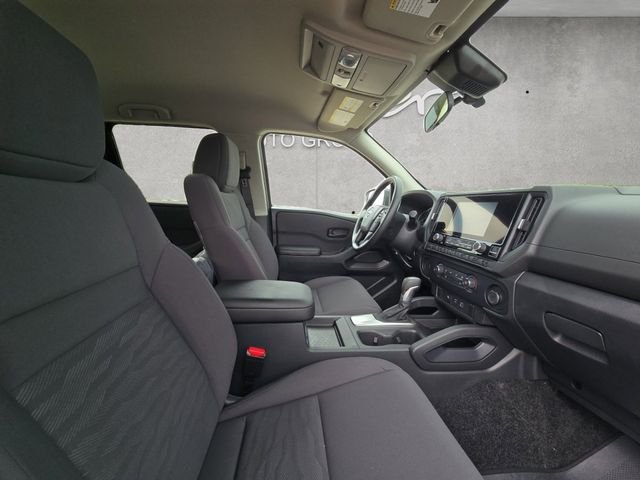 New 2026 Glacier White Nissan Crew Cab S image 24
