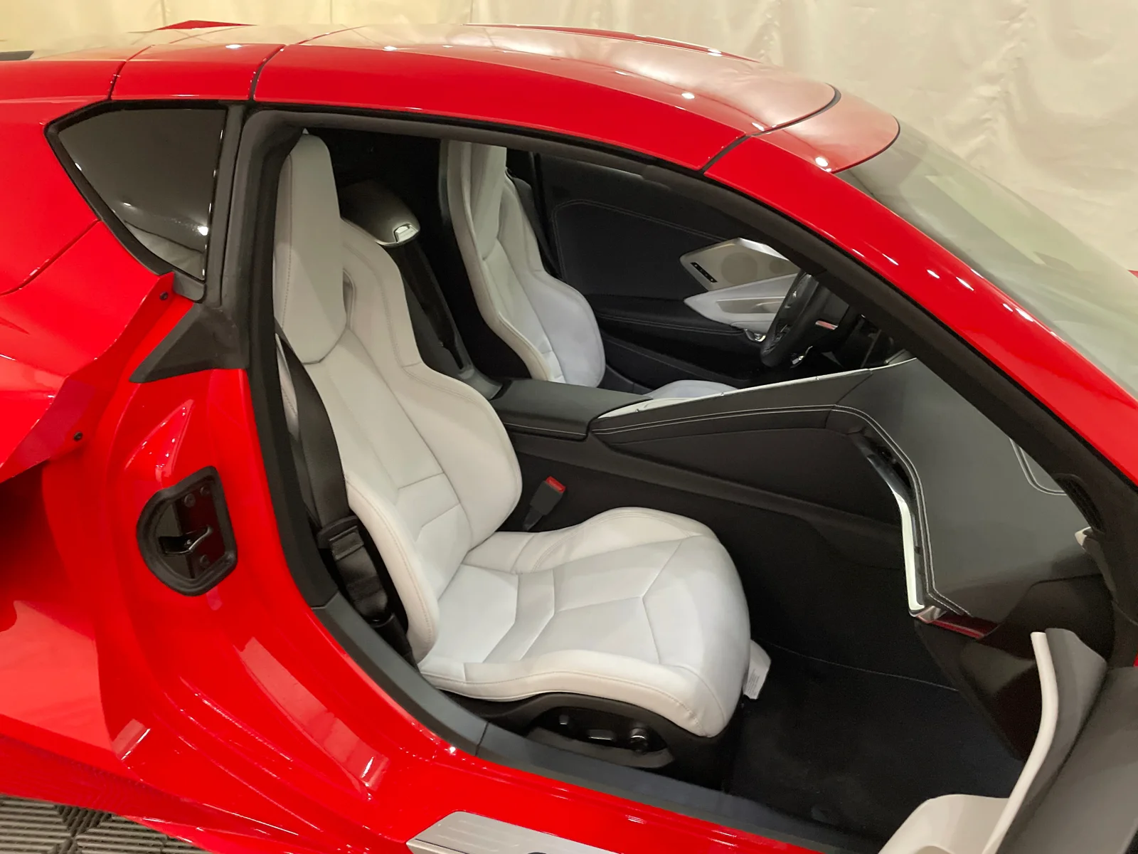 Used 2020 Torch Red Chevrolet 2LT image 26