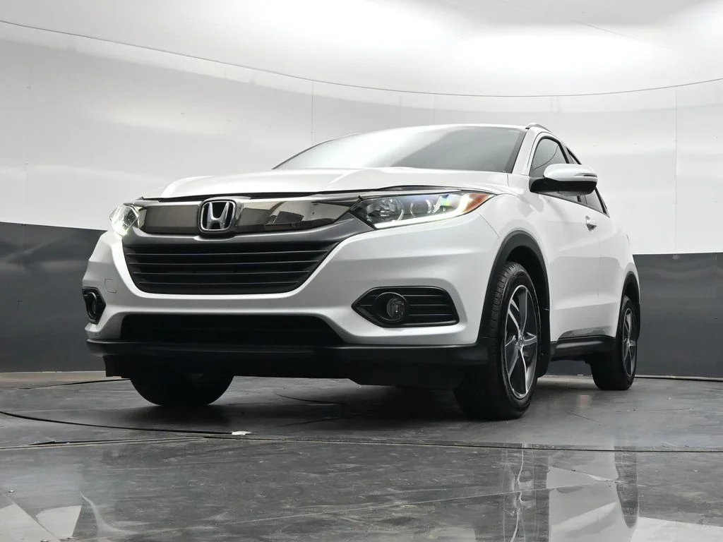 Certified Used 2022 White Honda EX image 31