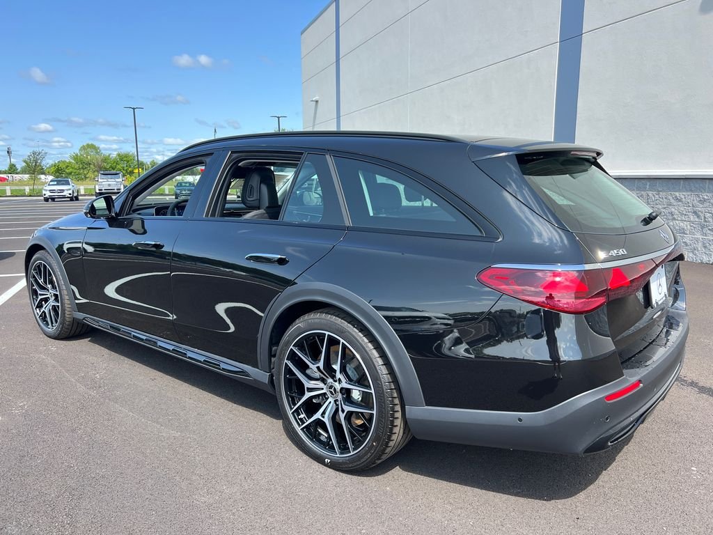 New 2026 Obsidian Black Metallic Mercedes-Benz E 450 image 5