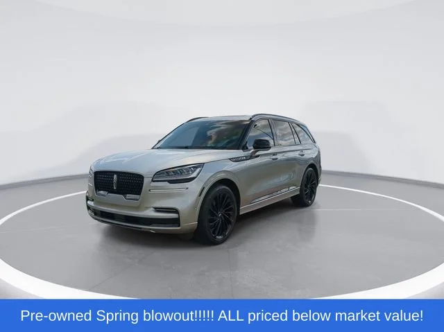 Used 2024 Silver Lincoln Reserve image 4