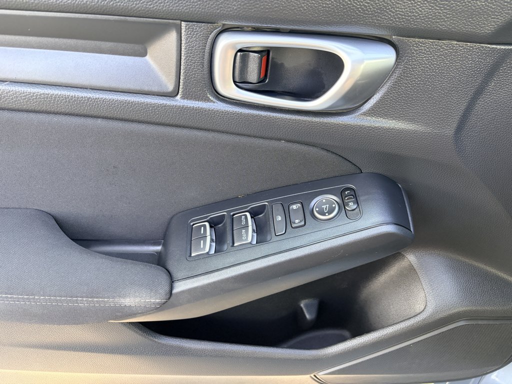 Used 2023 Boost Blue Pearl Honda Sport image 10