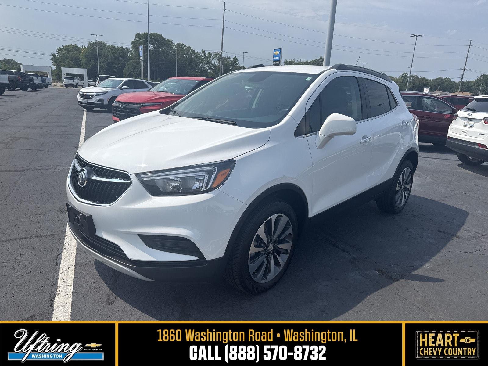 Used 2022 Summit White Buick Preferred image 1