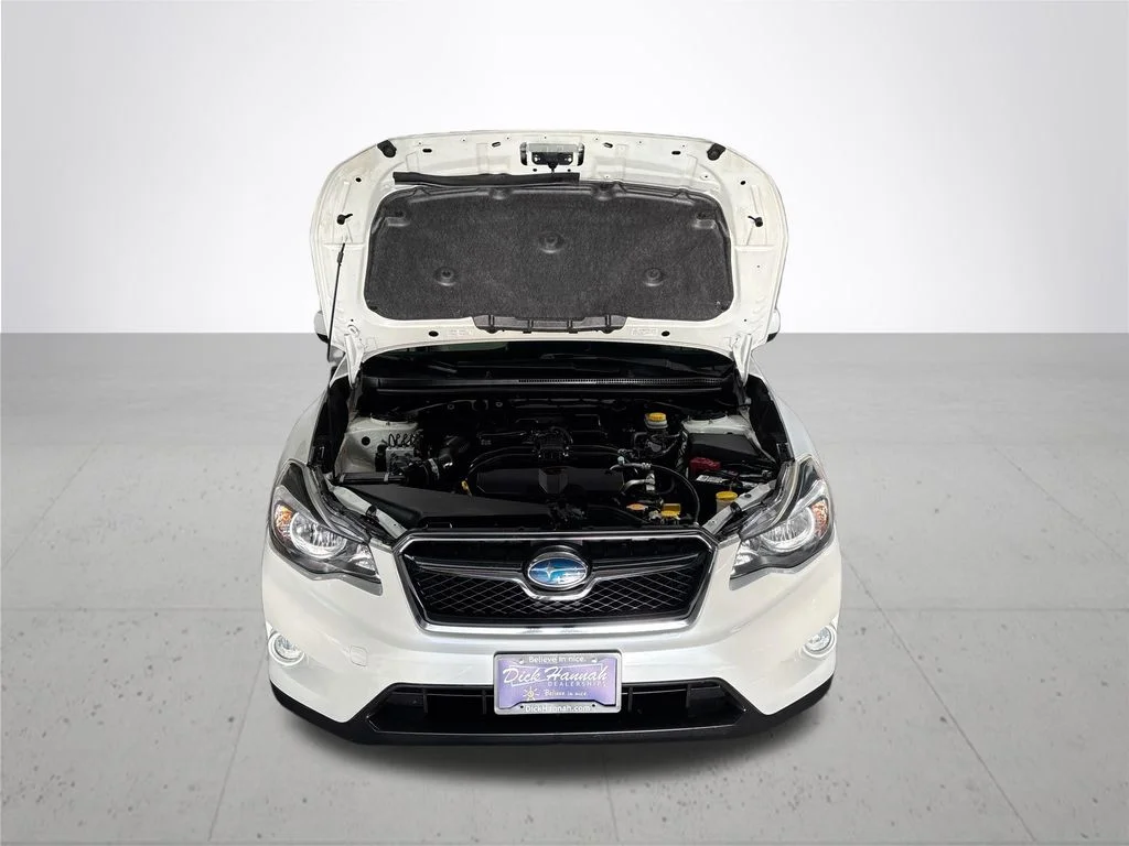 Used 2014 White Subaru 2.0i Limited image 21