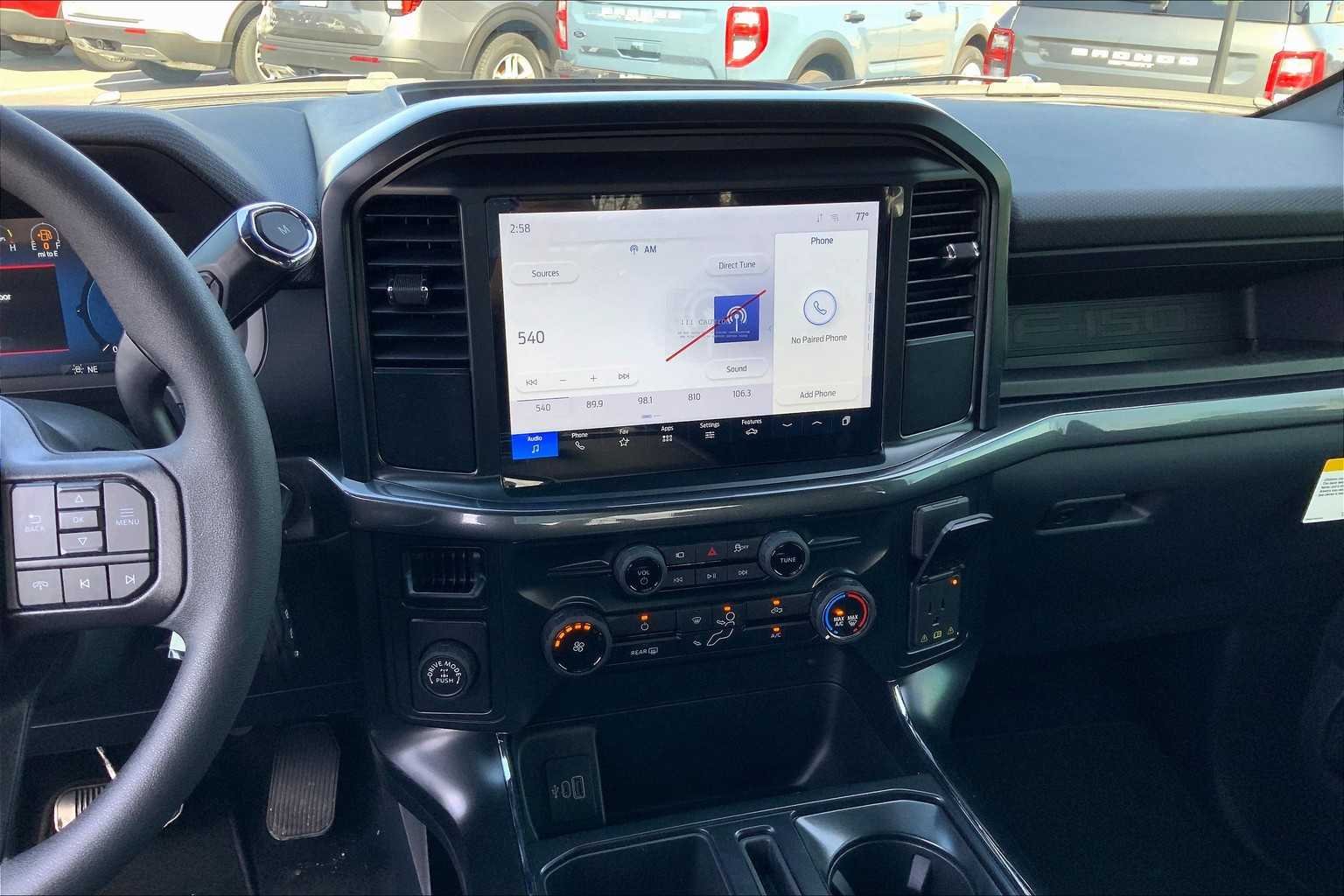 2025 Ford F-150 STX - Photo 7