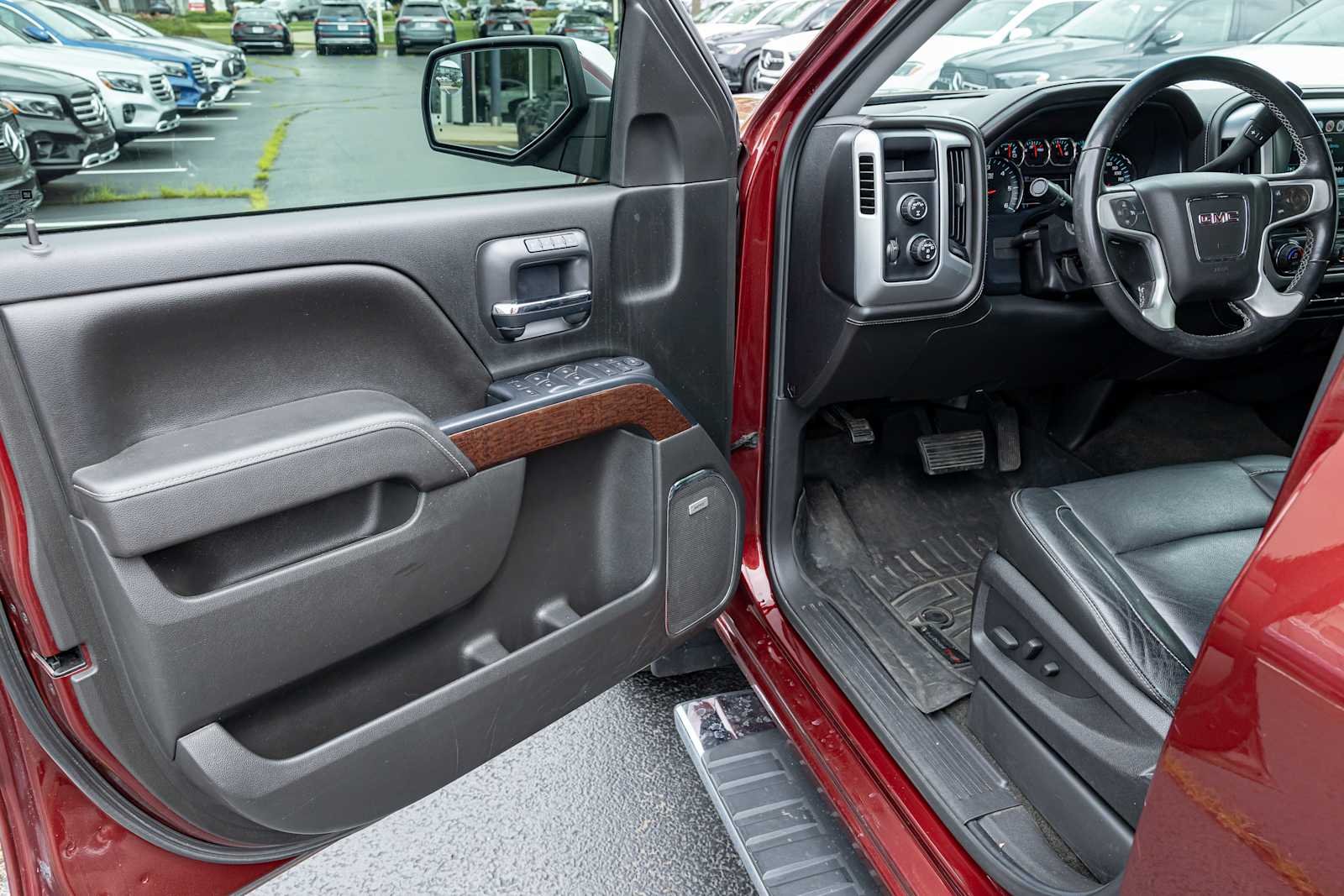 Used 2017 Crimson Red Tintcoat GMC SLT image 12