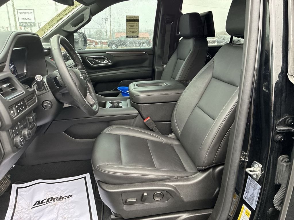 Used 2024 Black Chevrolet Z71 image 11