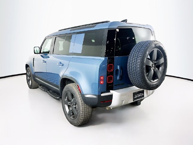 Used 2025 Blue Land Rover S image 7