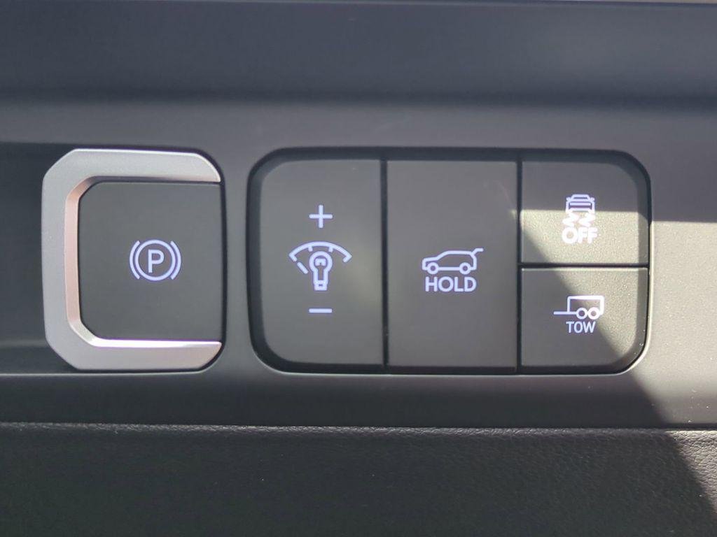 New 2026 Green Hyundai XRT AWD image 31