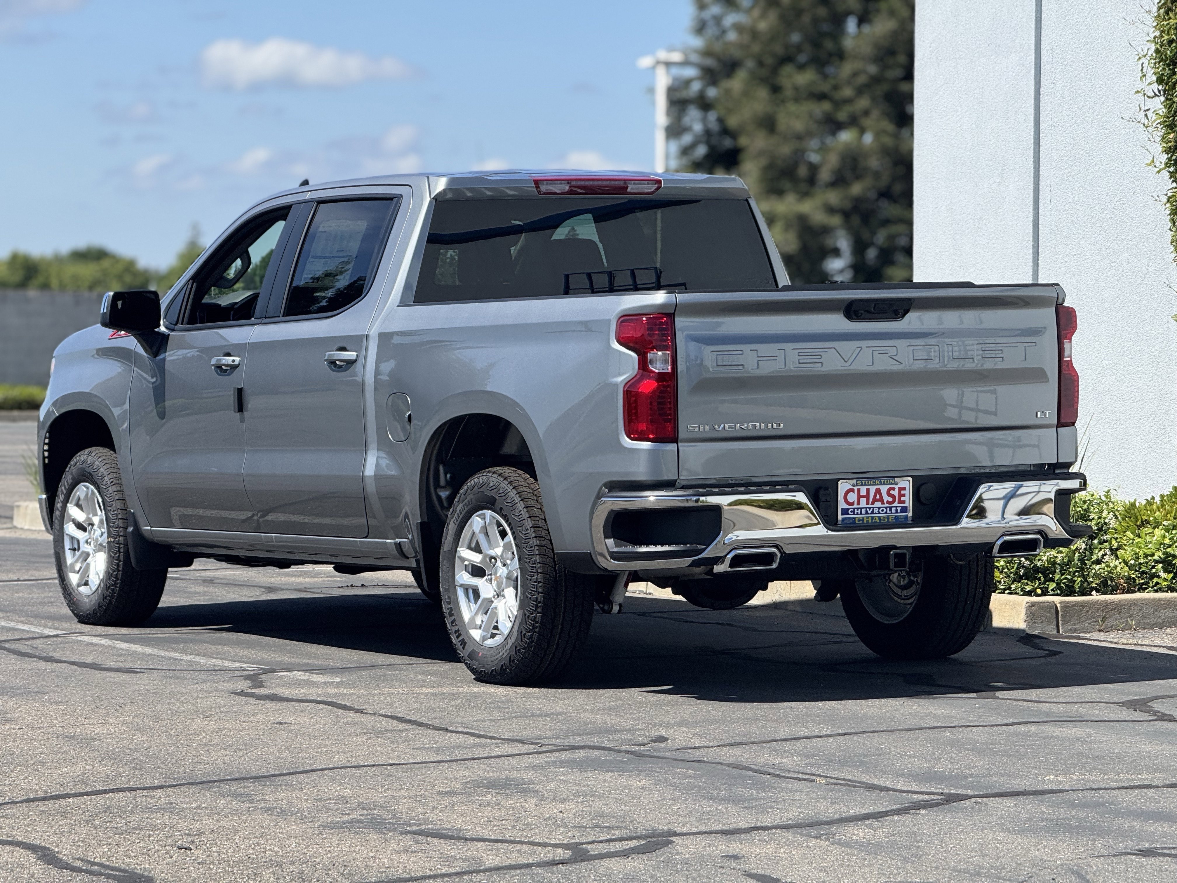 Used 2026 Sterling Gray Metallic Chevrolet LT image 5