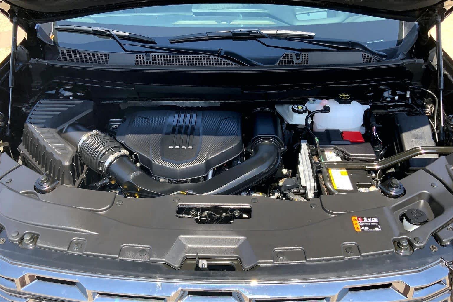 2026 GMC Acadia Denali Ultimate - Photo 32