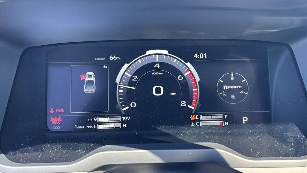 New 2026 Celestial Silver Metallic Toyota  Platinum image 18