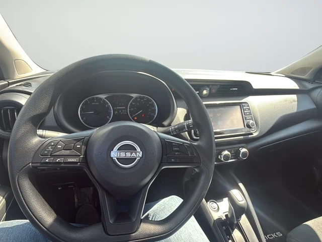 Certified Used 2025 White Nissan S image 9