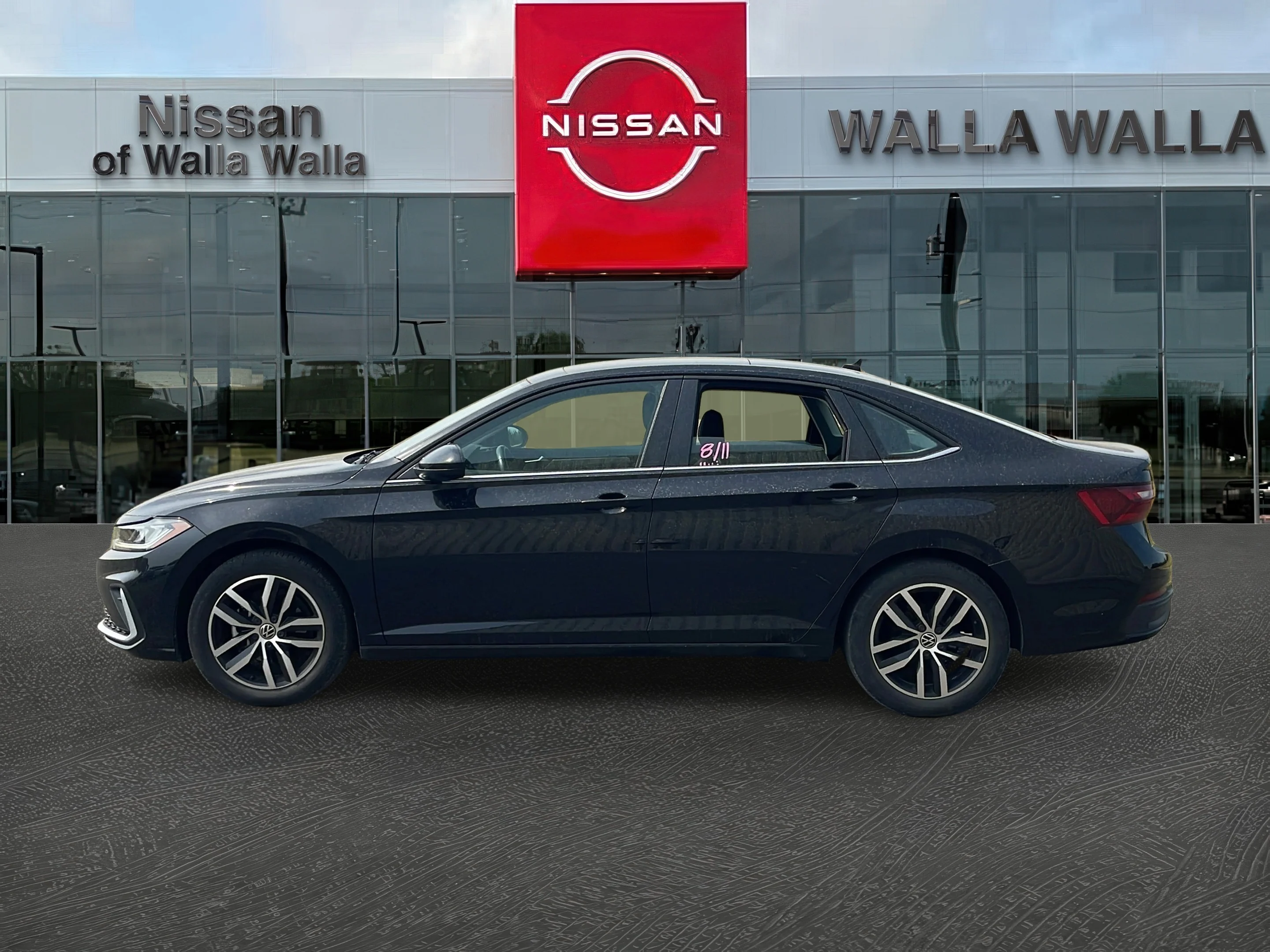 2025 Volkswagen Jetta SE - Photo 4