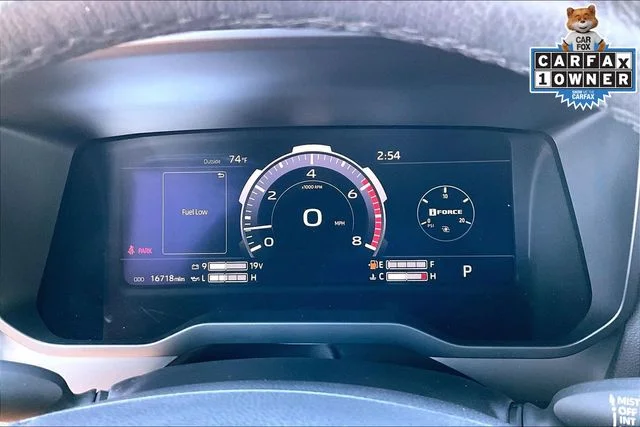 Used 2025  Toyota Limited image 20