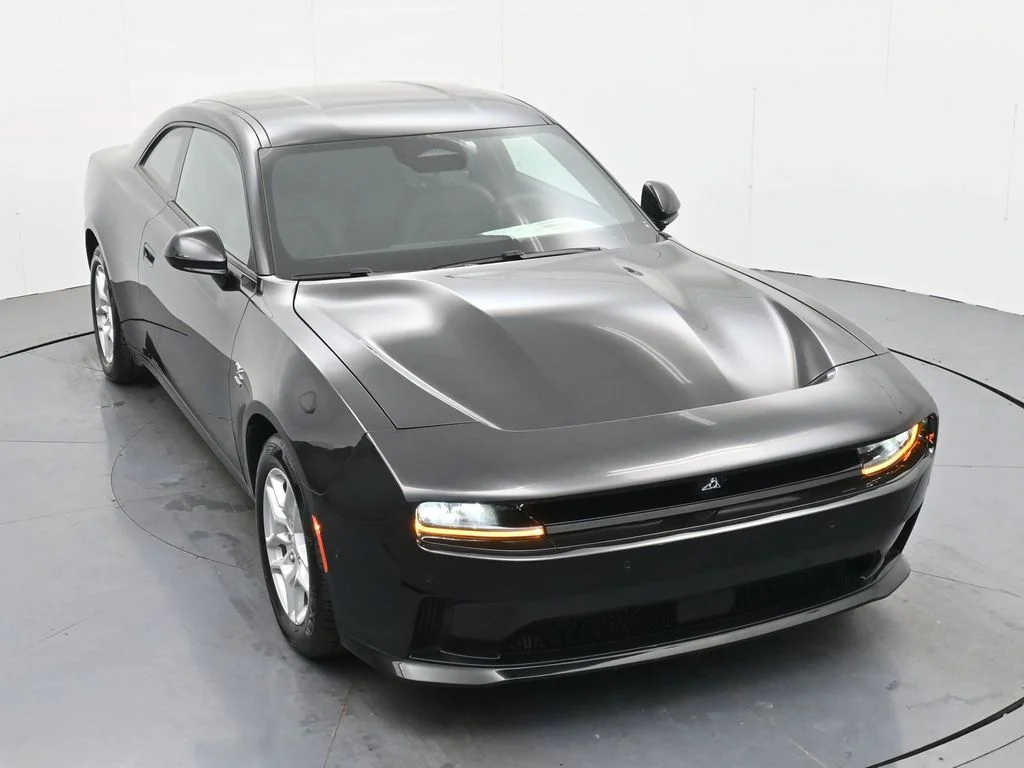 New 2025 Diamond Black Crystal Pearlcoat Dodge R/T image 22