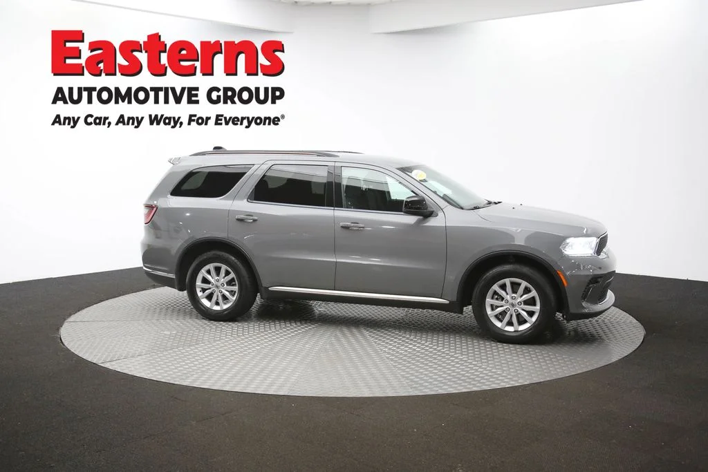 Used 2023 Gray Dodge SXT image 45