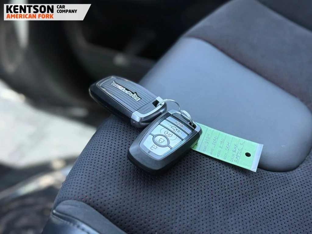 Used 2024 Gray Ford Raptor R image 47