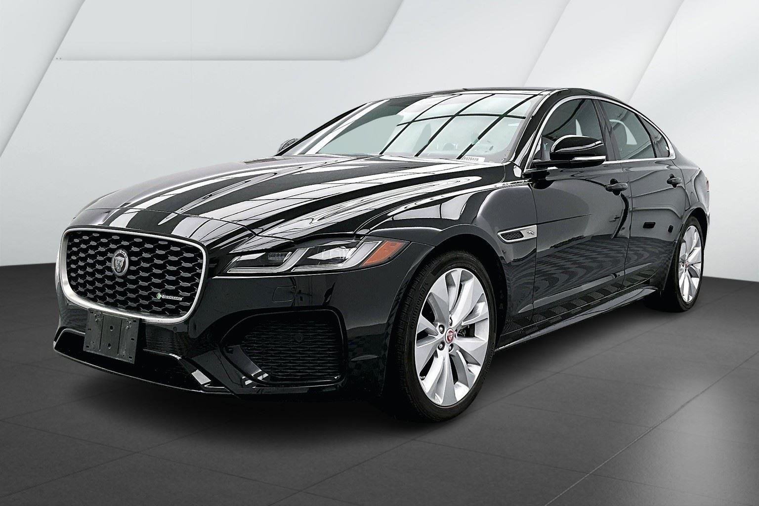 2022 Jaguar XF R-Dynamic SE