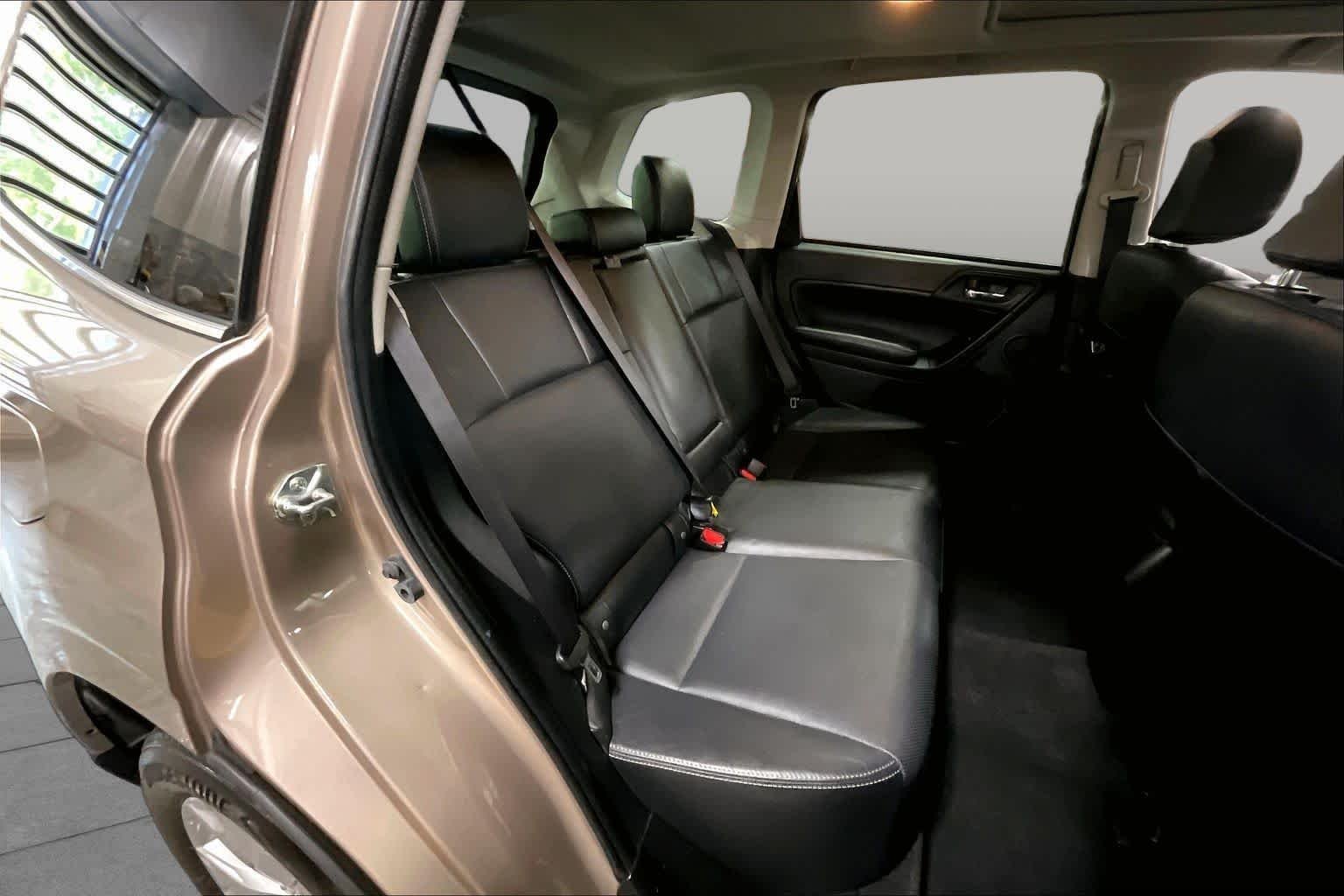Used 2014 Burnished Bronze Metallic Subaru 2.5i Touring image 20
