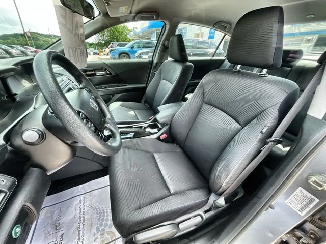 Used 2016 Silver Honda LX image 15