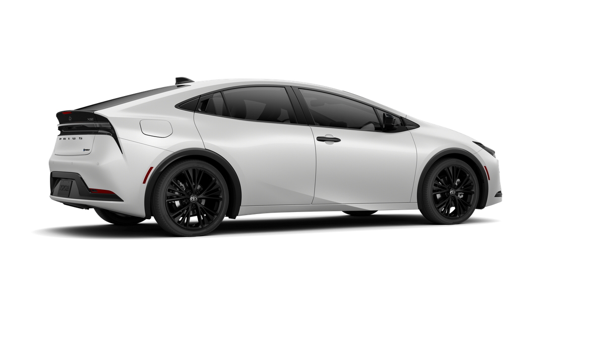 New 2026 Wind Chill Pearl Toyota Nightshade Edition image 64