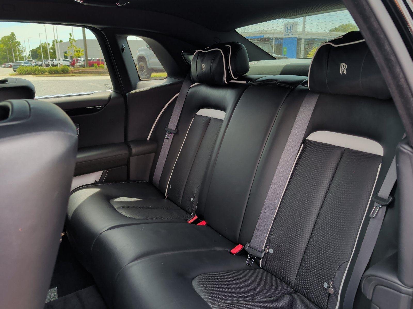 Used 2021 Black Diamond Rolls-Royce BASE image 34