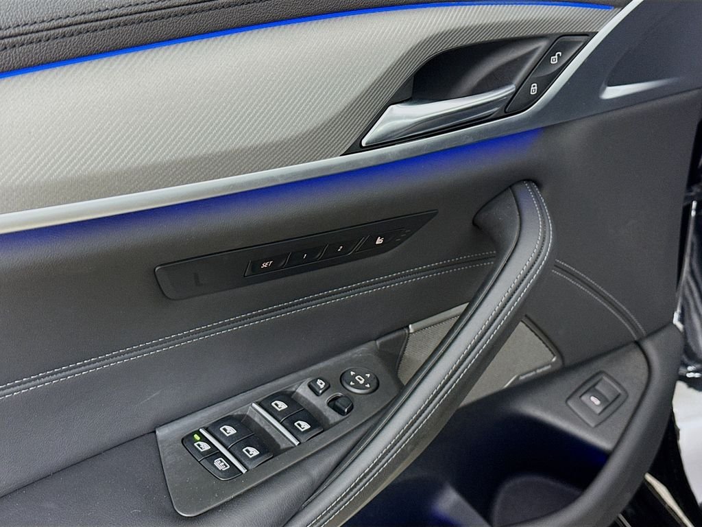 Used 2023 Black BMW Base image 18