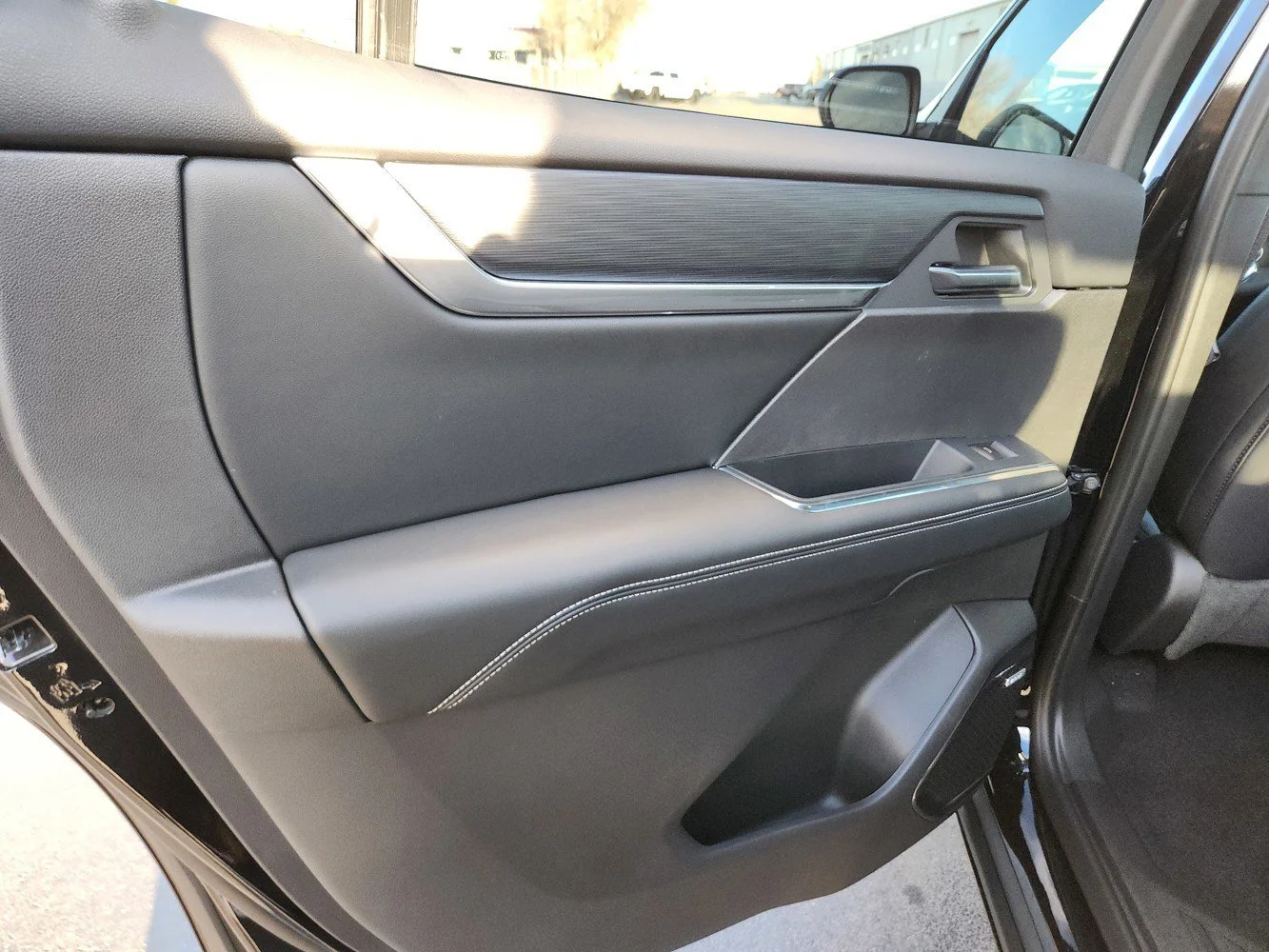 2026 GMC Acadia Elevation - Photo 28