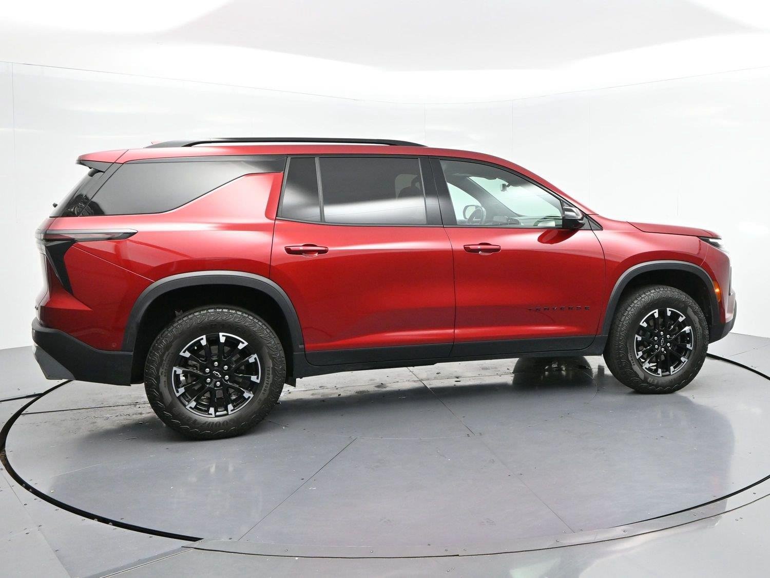 Used 2024 Radiant Red Tintcoat Chevrolet Z71 image 8