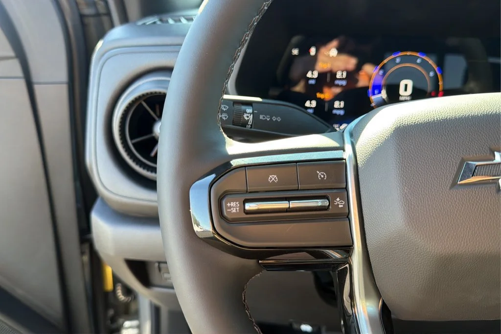 New 2026 Sterling Gray Metallic Chevrolet Trail Boss image 21