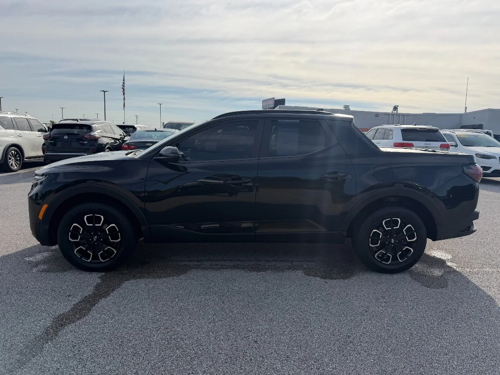 Used 2022 Phantom Black Hyundai SEL Premium image 9