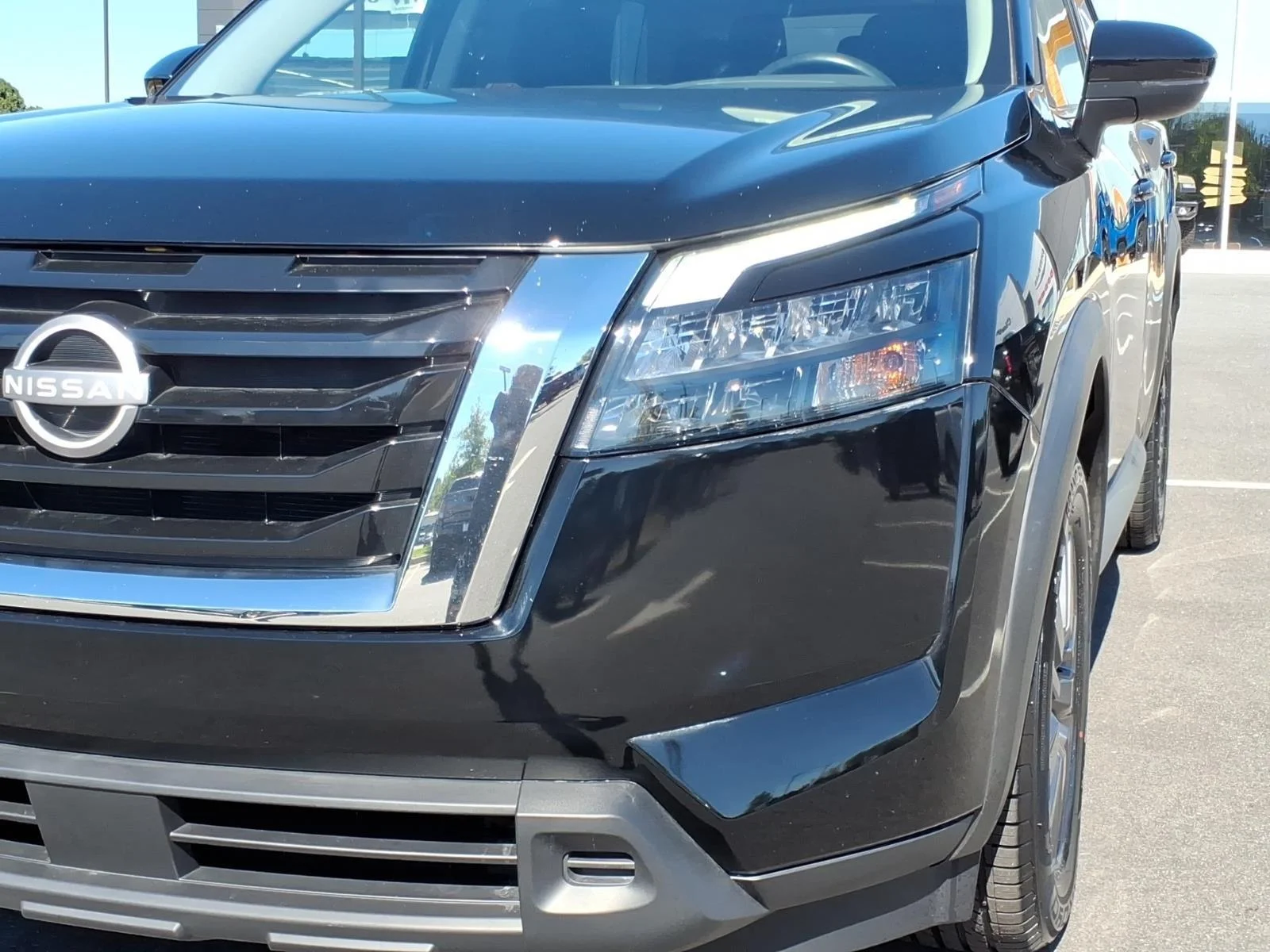 Used 2024 Super Black Nissan SV image 14