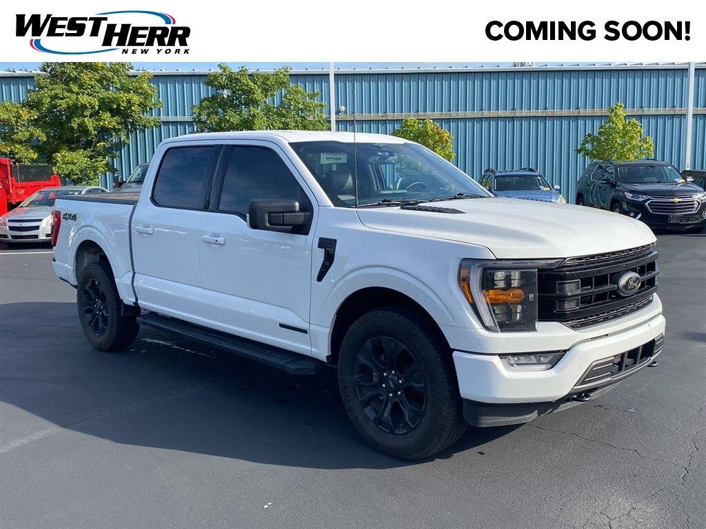 Used 2023 Oxford White Ford XLT image 1