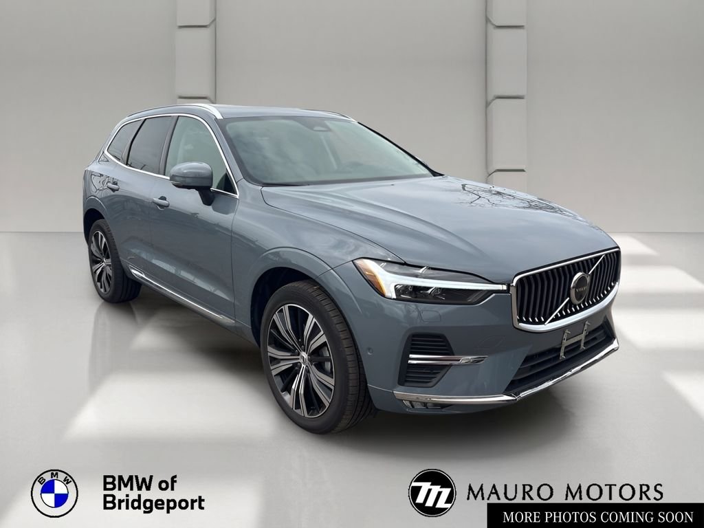 2023 Volvo XC60 B5 Plus Bright Theme AWD's photo
