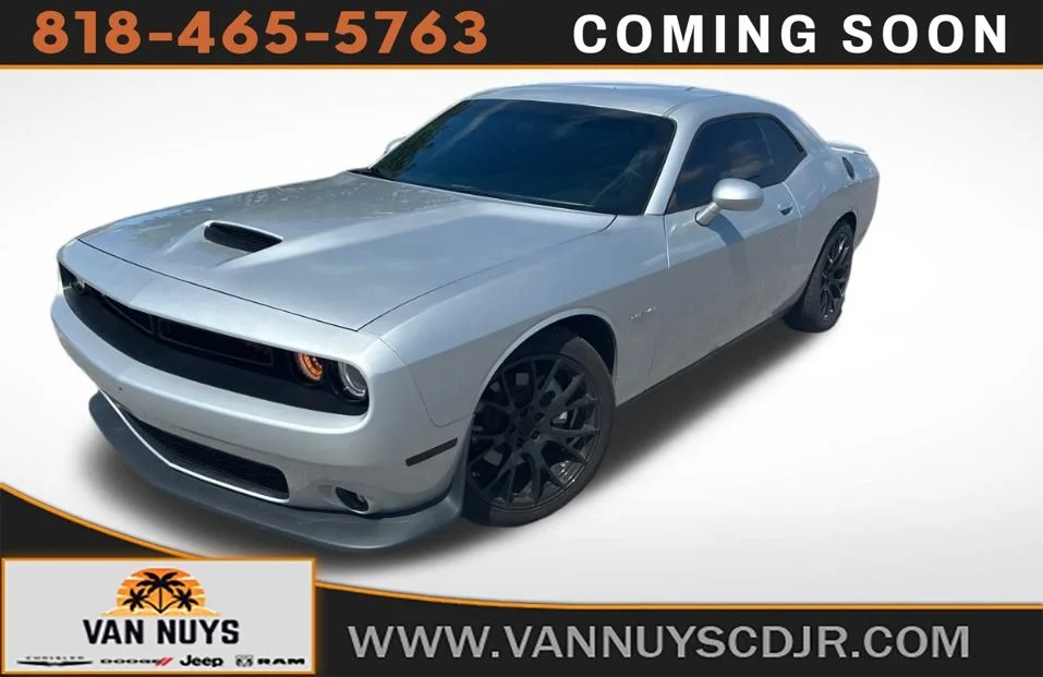 2022 Dodge Challenger R/T's photo