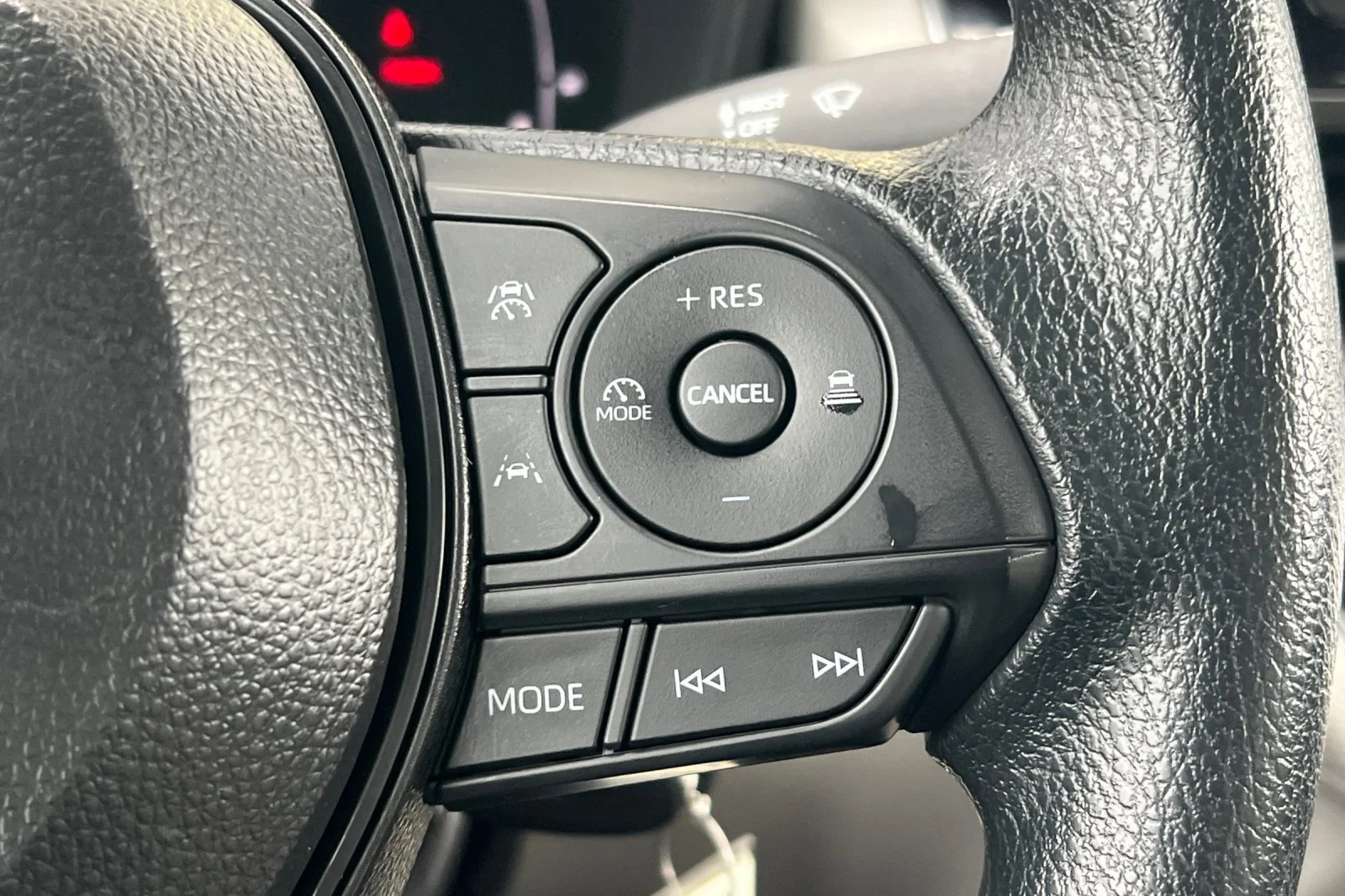 Certified Used 2026 Wind Chill Pearl Toyota L image 25