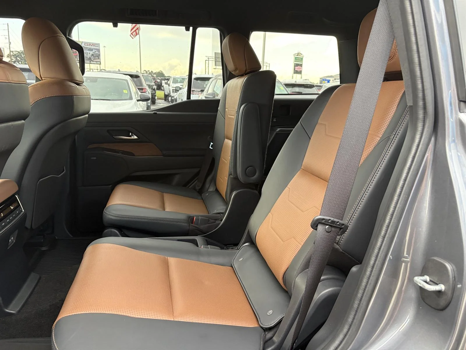Used 2024 Gray Lexus Luxury image 69