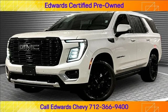 Used 2025 White Frost Tricoat GMC Denali image 1