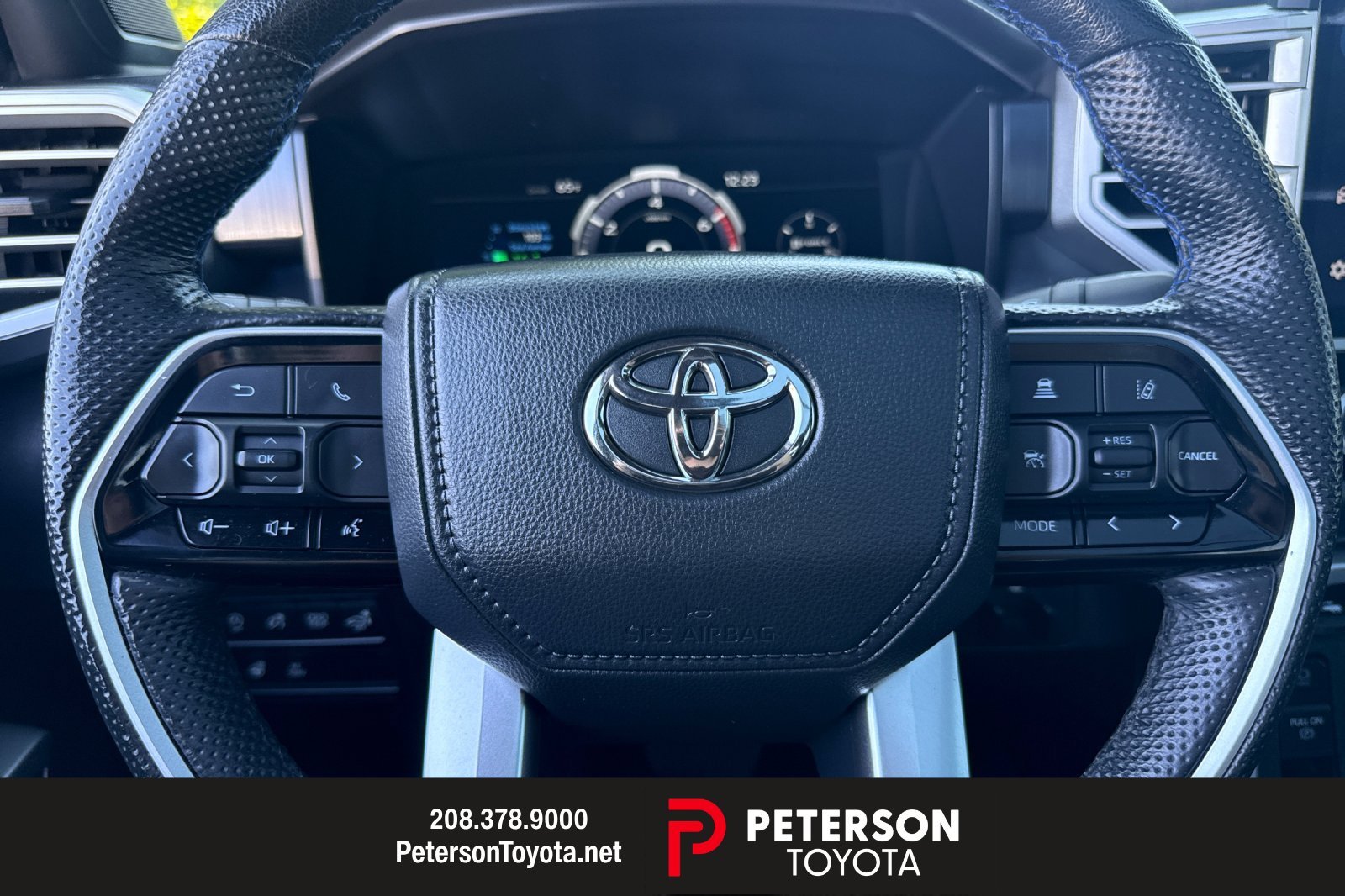 Used 2024 Silver Toyota Platinum image 21