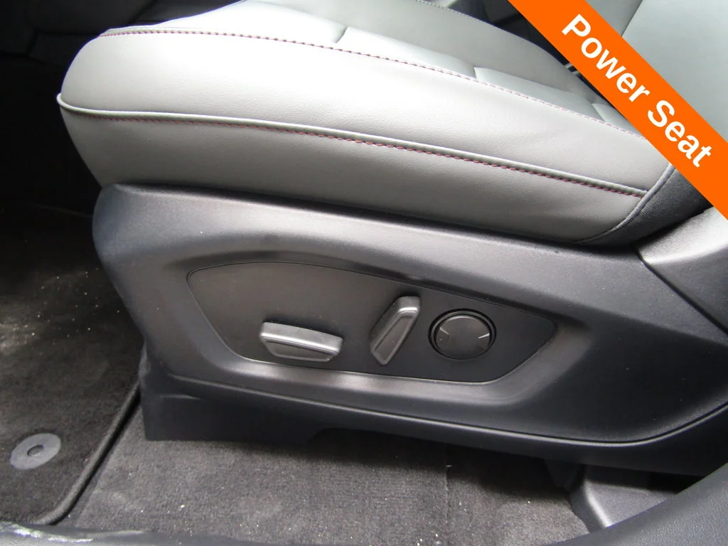 New 2027 Avalanche Gray Ford Active image 6