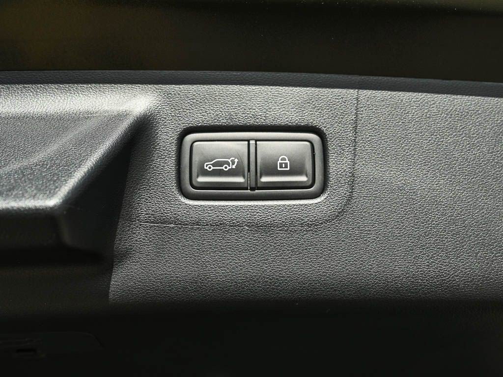 New 2026 Phantom Black Hyundai XRT AWD image 9