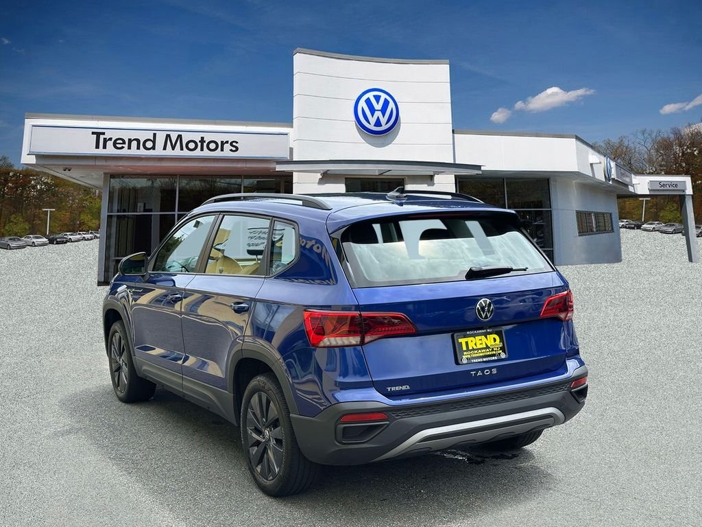 Used 2024 Blue Volkswagen 1.5T S image 4