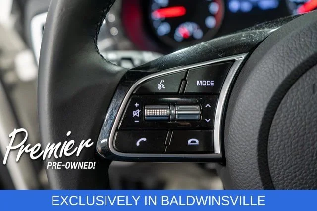 Used 2021 White Kia EX image 23