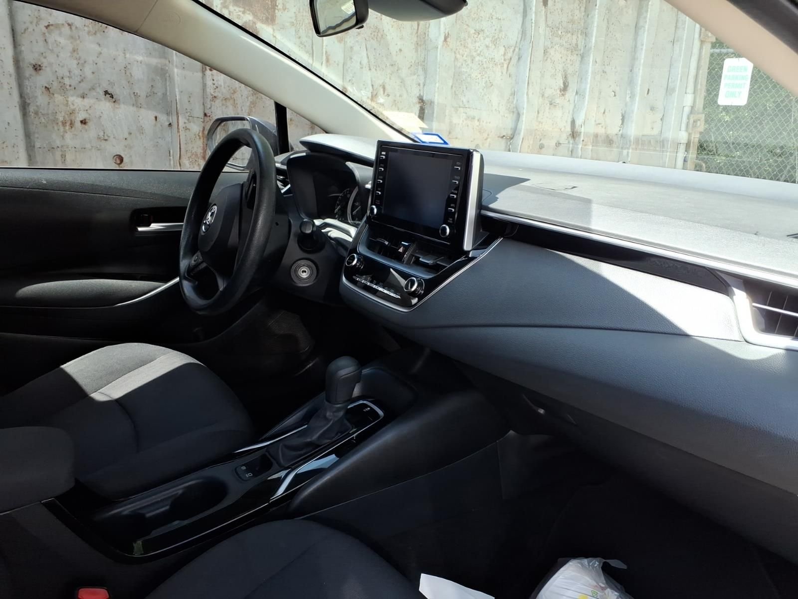 Used 2020 Celestite Toyota LE image 10