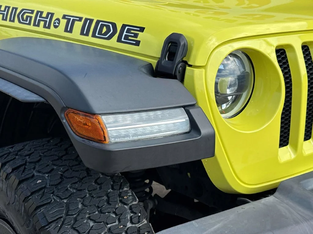 Used 2023 Yellow Jeep High Tide image 5