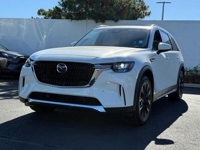 2025 Mazda CX-90 PHEV Premium Plus Package's photo