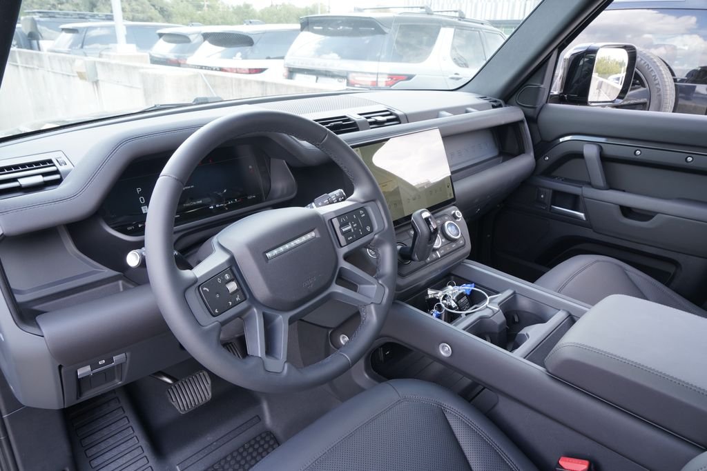 Used 2026 Gray Land Rover S image 9