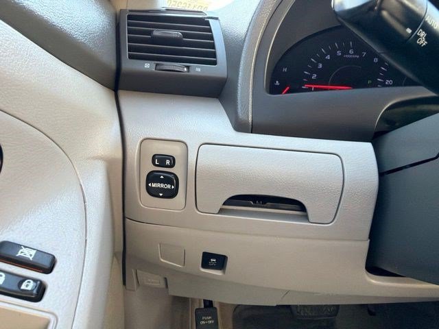 Used 2011 Super White Toyota LE image 27